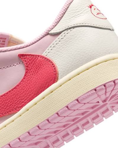 Jordan 1 Retro Low OG SP Travis Scott Sail Tropical Pink