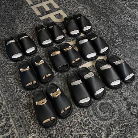 YZY YS-01 Black