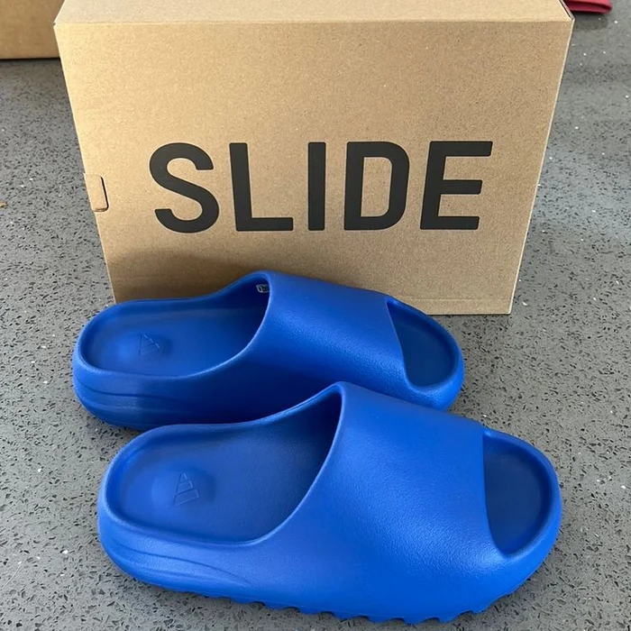 Adidas Yeezy Slide Azure additional view