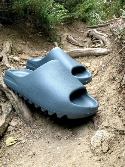 Adidas Yeezy Slide Slate Marine additional view
